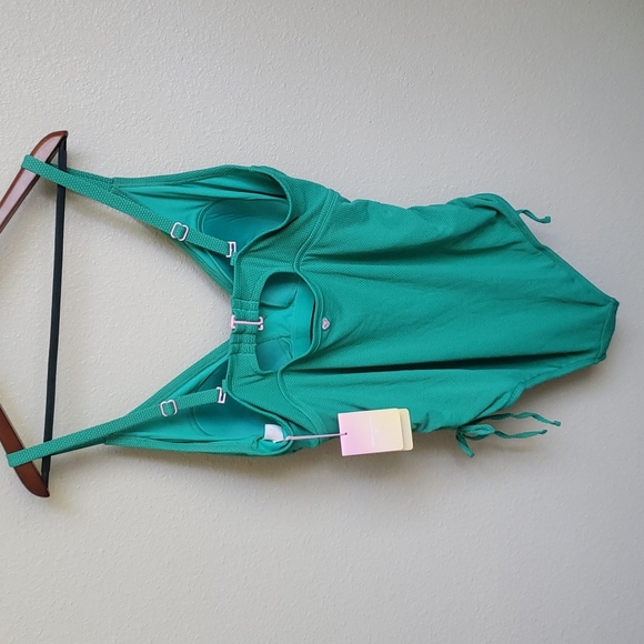 NWT Stoney Clover Lane women's green cheeky high-leg one piece swimsuit - Picture 5 of 12